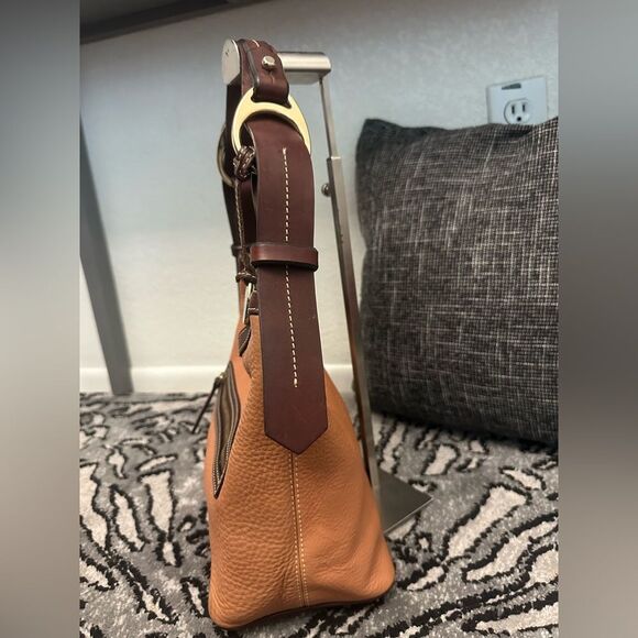 Dooney & Bourke Amber Medium Stretch Slouch - Picture 5 of 16